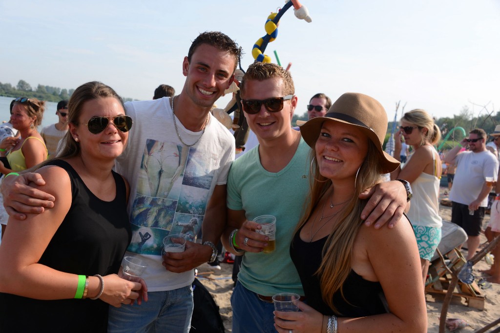 ../Images/Loungefest 2015 0315.jpg
